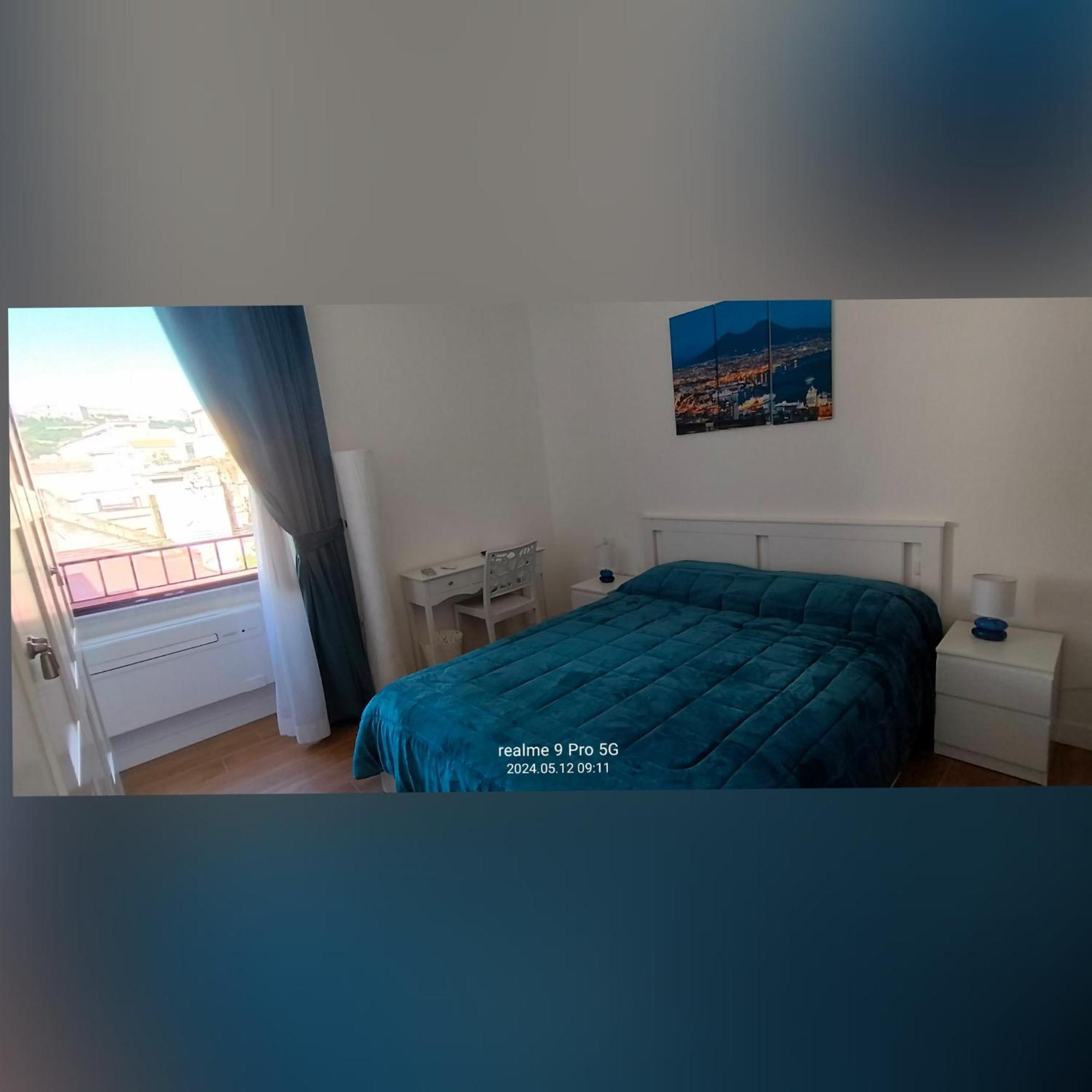 Bed and Breakfast Le Follie Parthenopee Napoli Esterno foto